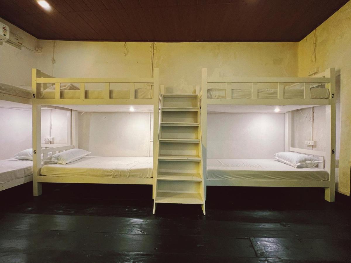 Bunk House Fort Kochi Exterior photo