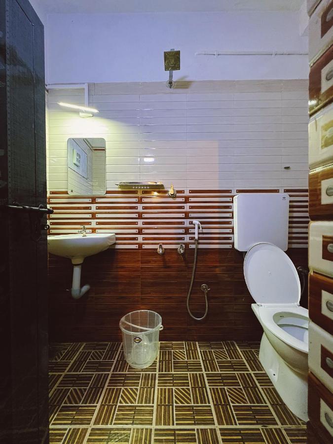 Bunk House Fort Kochi Exterior photo